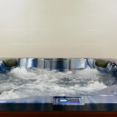 Хотел парк 4*