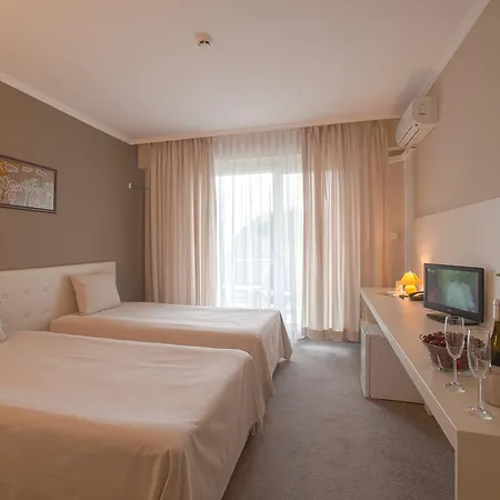 парк Hotel Kiustendil